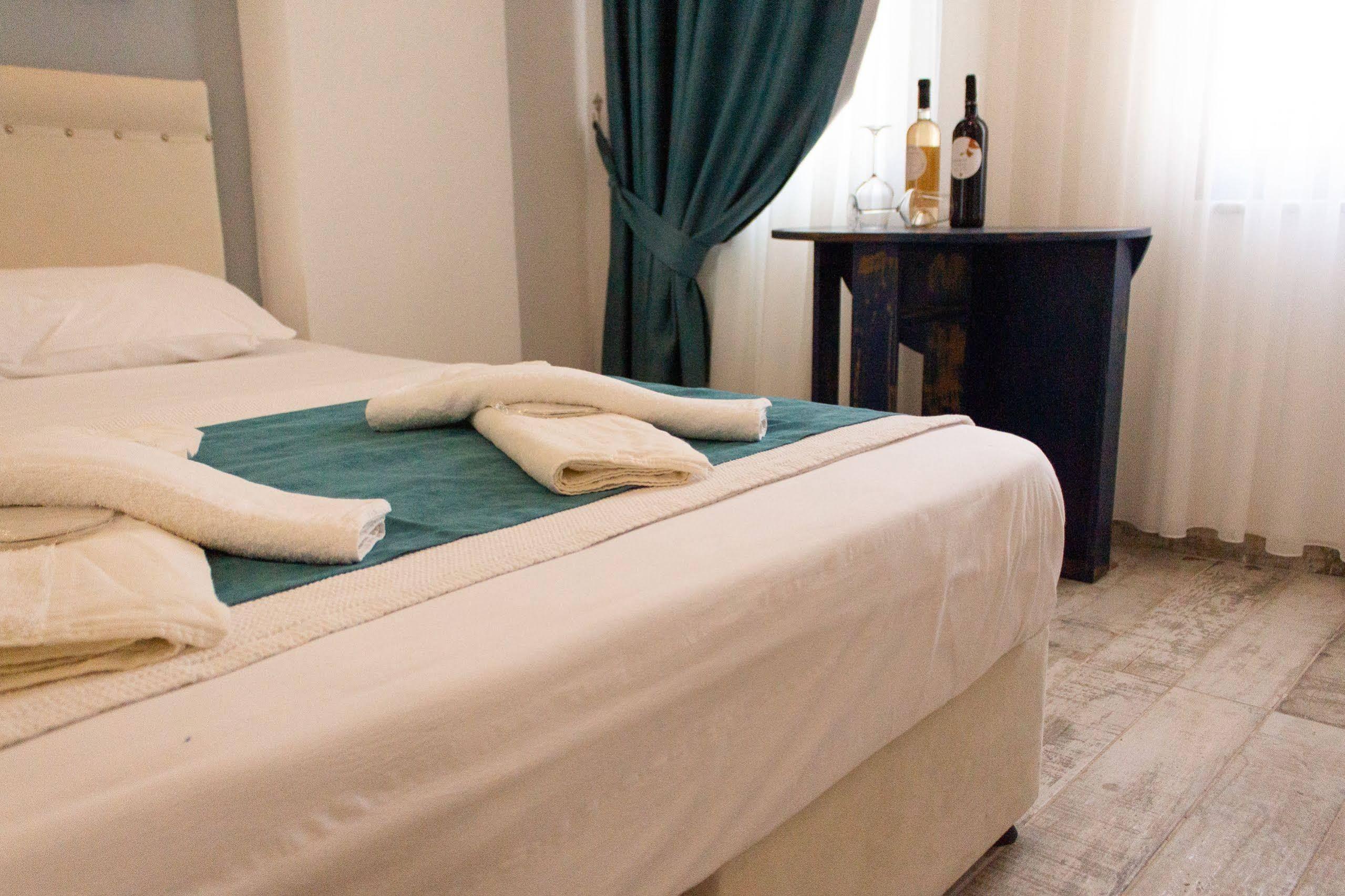 Tenes Otel Τένεδος Εξωτερικό φωτογραφία